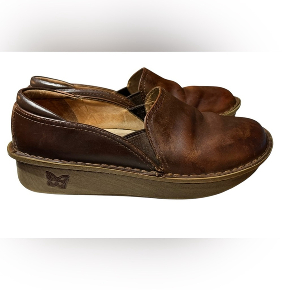 Algeria Debra Leather Comfort Shoes - Picture 2 of 7